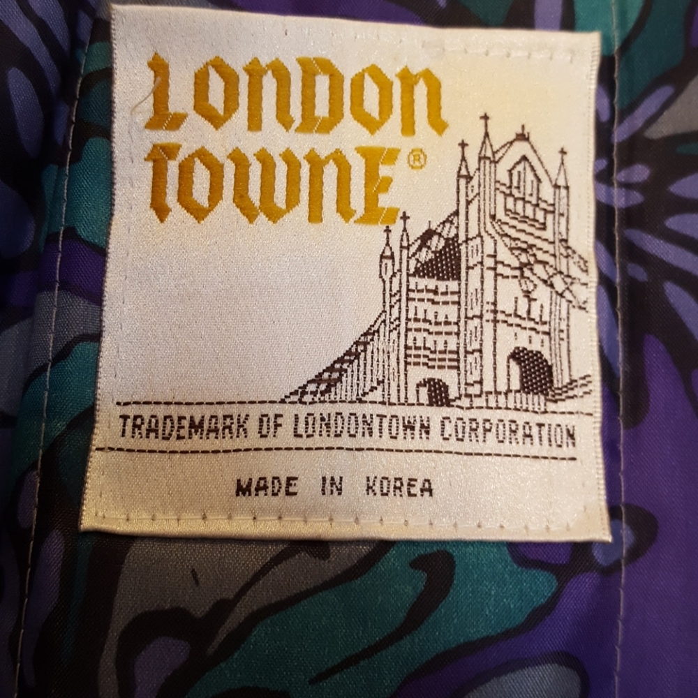 Vintage London Fog/Towne Trench Rain Coat Lined beautiful like new - Picture 7 of 8